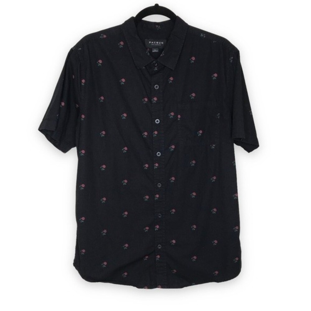 PacSun Short Sleeve Button Up Black Red Rose All Over Print Chest Pkt Men Large